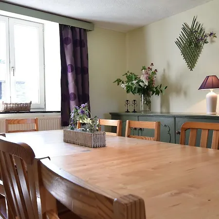 Cozy Holiday Home In Bastogne With Garden Ferienhaus Bastogne