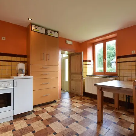 Cozy Holiday Home In Bastogne With Garden