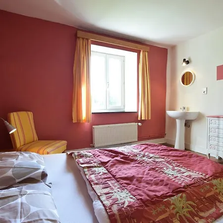 Ferienhaus Cozy Holiday Home In Bastogne With Garden Bastogne